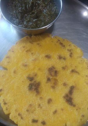 A picture of Makki Di Roti.