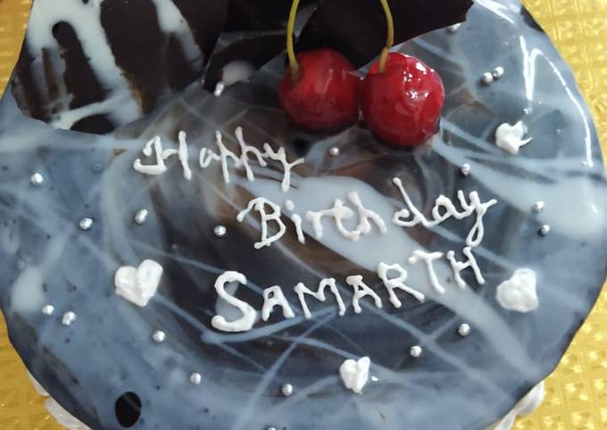 Recipe of Favorite Glazed Chocolate Cake