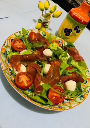 O poză a rețetei Salata cu mozzarella și bresaola !.