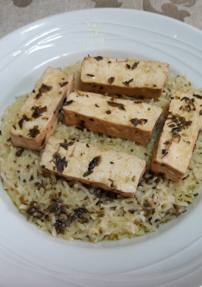 Una foto de Tofu al papillote sin gluten vegano
