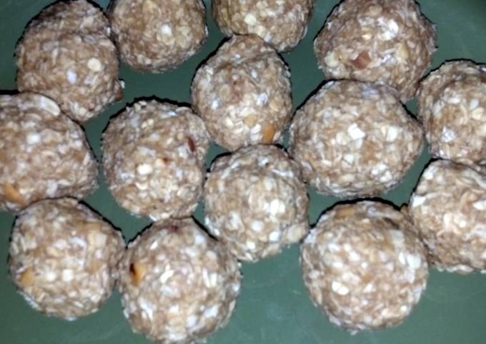 Peanut Butter Balls 100 cals or LESS