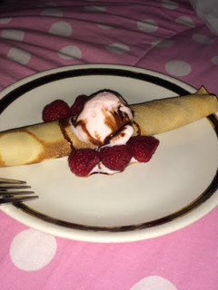 A picture of Strawberry & Banana Filled Crepes.