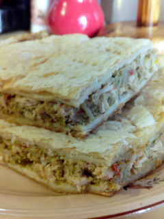 A picture of Chicken and vegetable pie.