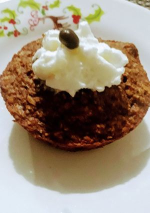 Una foto de Cupcakes de chocolate Y banano 🍌🍫 (saludables)