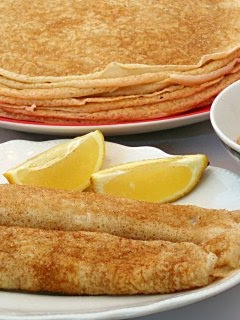A picture of Pannekoek (pancake).