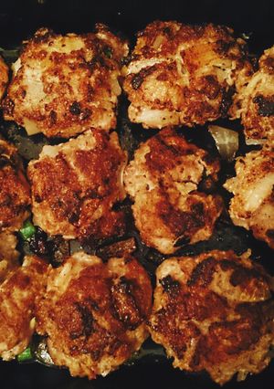 A picture of Frikadellen (German Meatballs).