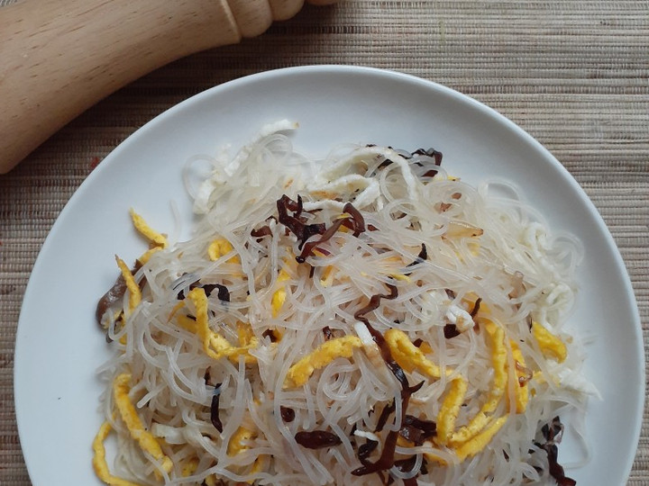 Yuk intip, Cara praktis membuat Bihun Goreng ala Korea dijamin spesial