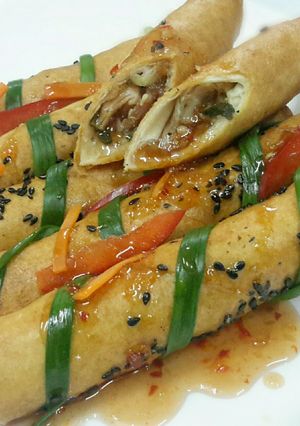 A picture of Kanya's fish rolls.