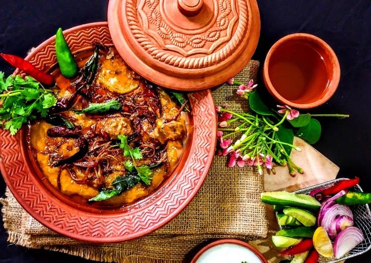 Recipe of Any-night-of-the-week Hyderabaadi Mutton Daalcha
