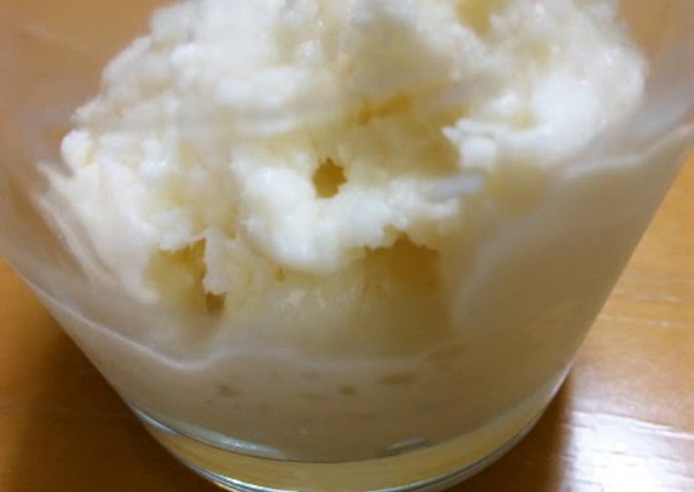 Low Calorie Vanilla Ice Cream with Milk and Skim Milk