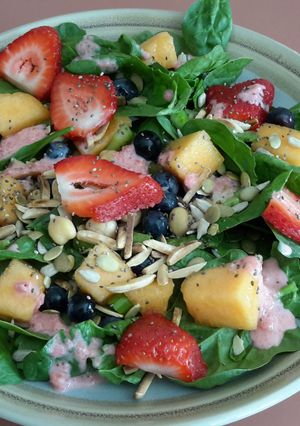 A picture of Breakfast Salad.
