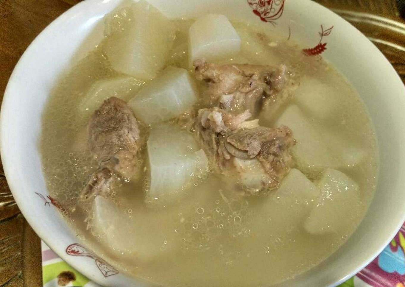 Iga masak sup lobak