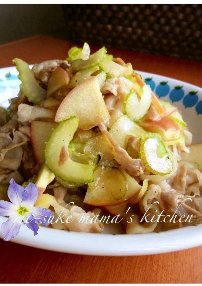 A picture of Easy Pork, Apple, and Celery Sauté with Ponzu Sauce.