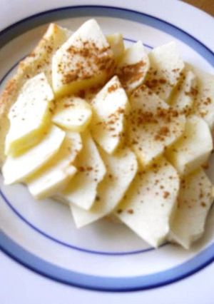 A picture of Sliced Bread Apple Pie.