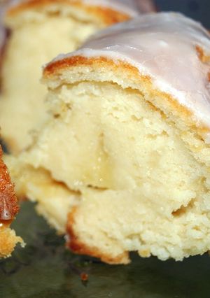 A picture of Traditional Austrian Lemon Icing.