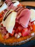 Bruschetta prosciuttoval