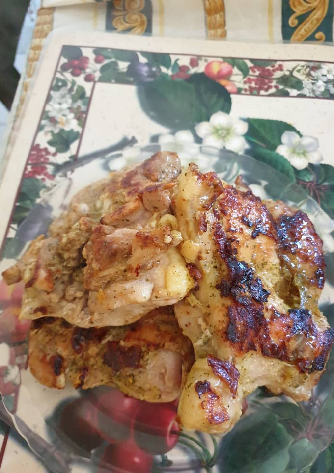 Una foto de Pollos marinados a la plancha