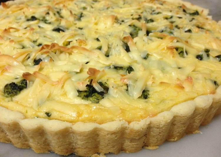 Recipe of Super Quick Homemade Chicken &amp; Spinach Quiche