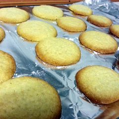 A picture of Butter Biscuits.