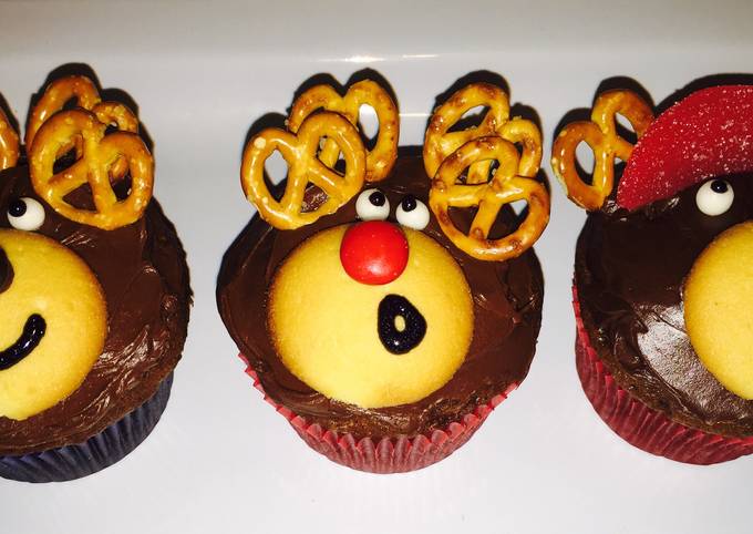 Simple Way to Prepare Ultimate Reindeer Cupcakes