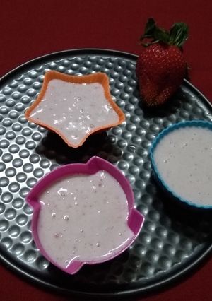 A picture of Strawberry Yoghurt.