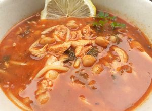 Una foto de Harira Sopa Marroquí - Receta tradicional de Marruecos 🇲🇦