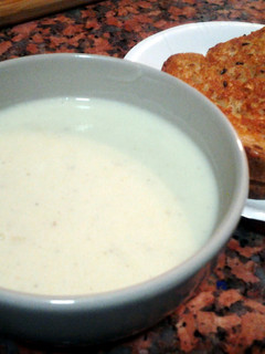 A picture of Creamy Potato Leek Soup.