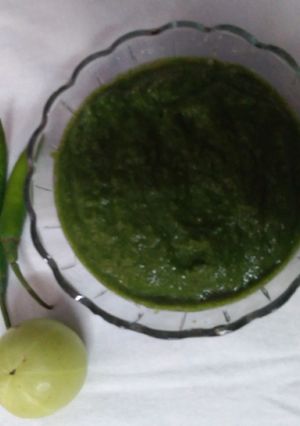 A picture of Amla And Coriander Chutney.
