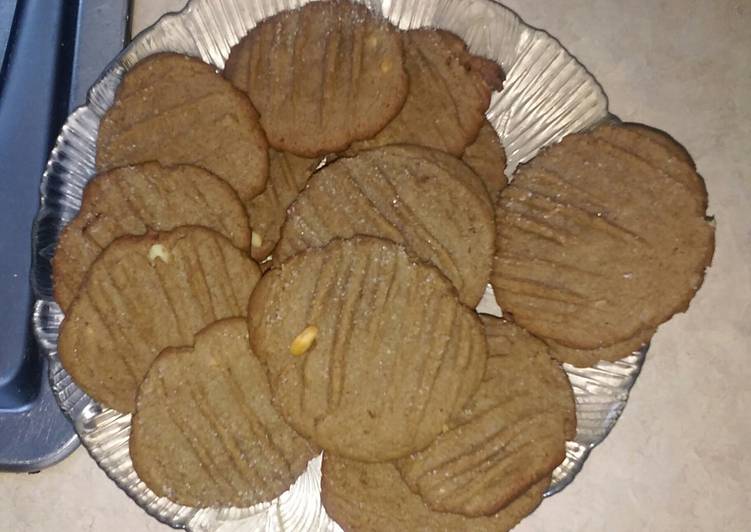 Simple Way to Make Homemade Chocolate peanut butter cookies
