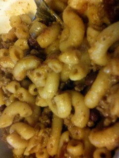 A picture of Chili Mac and cheese.