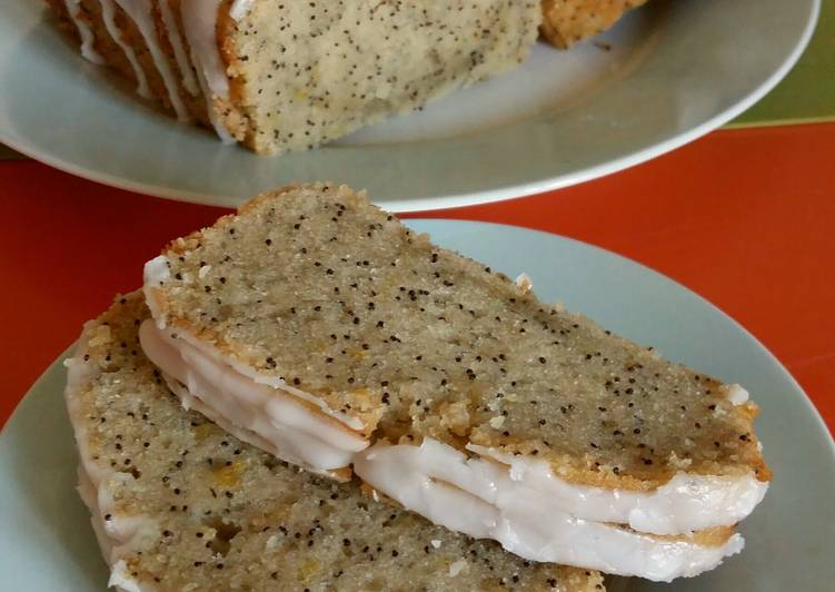 Simple Way to Prepare Ultimate Vickys Lemon Poppy Seed Cake, GF DF EF SF NF