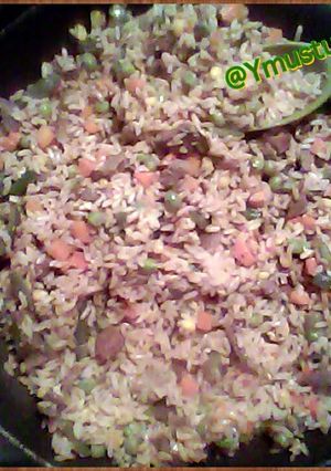 A picture of YMUSTUHATE my pork fried rice.