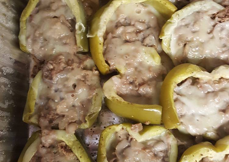 Exquisite Kuisines philly Cheese stuffed peppers