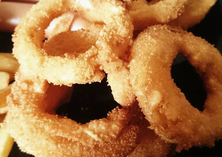 How to Prepare Homemade Super crispy onion rings