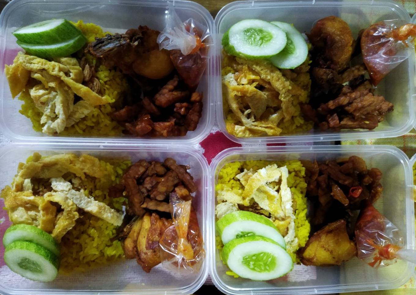 Nasi Kuning (bumbu racik)