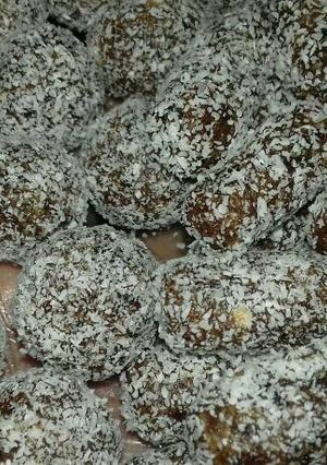 Foto resep 🌴🌾COCONUT DATE a.k.a Manisan kurma a la India🌾🌴