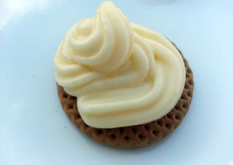 Recipe of Quick Cream Cheese Frosting Biscuit