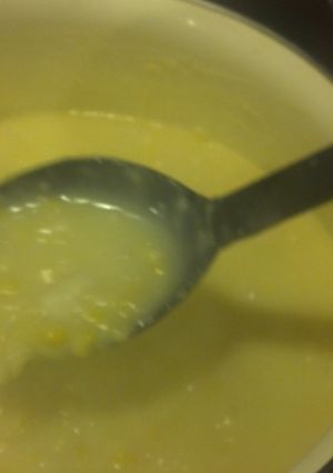 A picture of Paw's Corn soup.