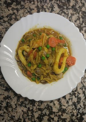 Foto principal de Cazuela de fideos con marisco