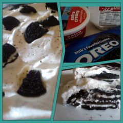 A picture of Icebox Oreo cake.