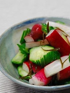 A picture of Pickled Radish and Cucumber.