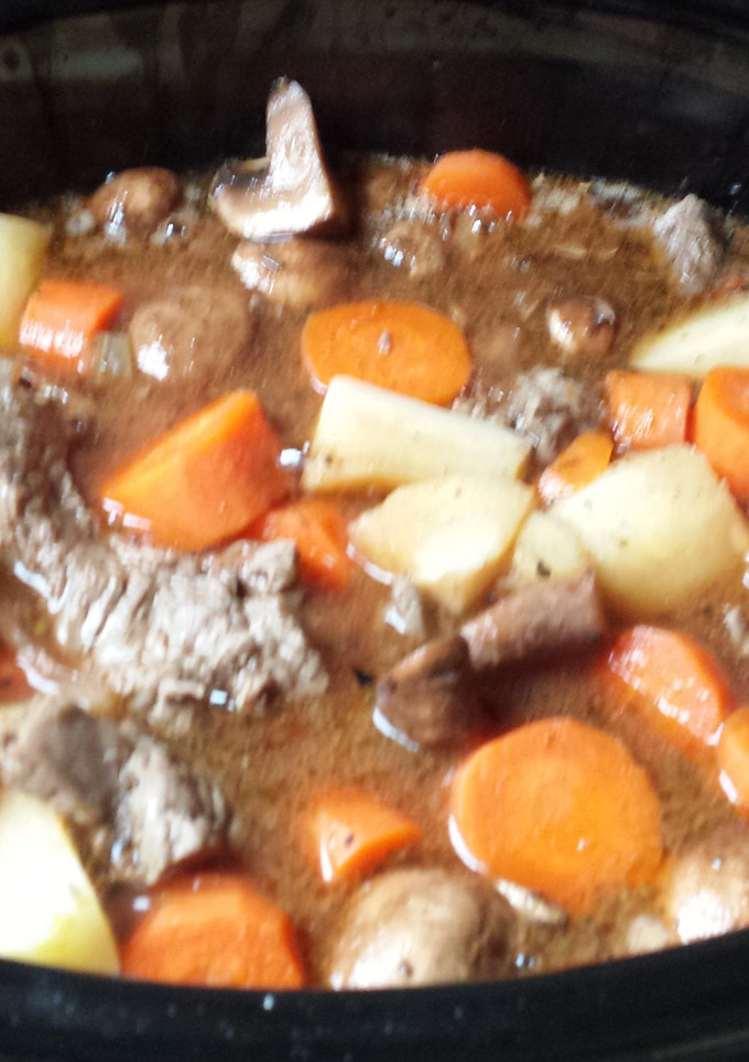 A picture of Low Calorie Beef Ale Casserole.