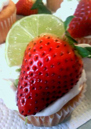 A picture of strawberry margarita cupcakes.