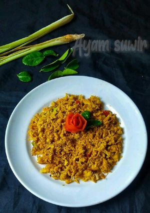 Foto resep Ayam suwir bumbu kuning