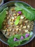 لحمة فروج بالصينية مع بطاطا مقلية