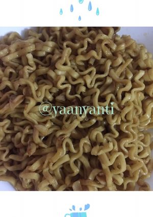 Foto resep Mie goreng kuning sederhana
