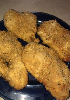 A picture of Ranch baked chicken.