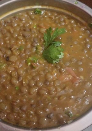 A picture of Spicy and Tangy Masoor Dal.