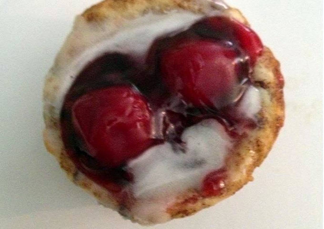 Angie's Mini Cherry Pies
