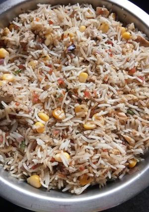 কর্ন চিকেন বিরিয়ানি(Corn Chicken Biriyani recipe in Bengali) রেসিপির প্রধান ছবি